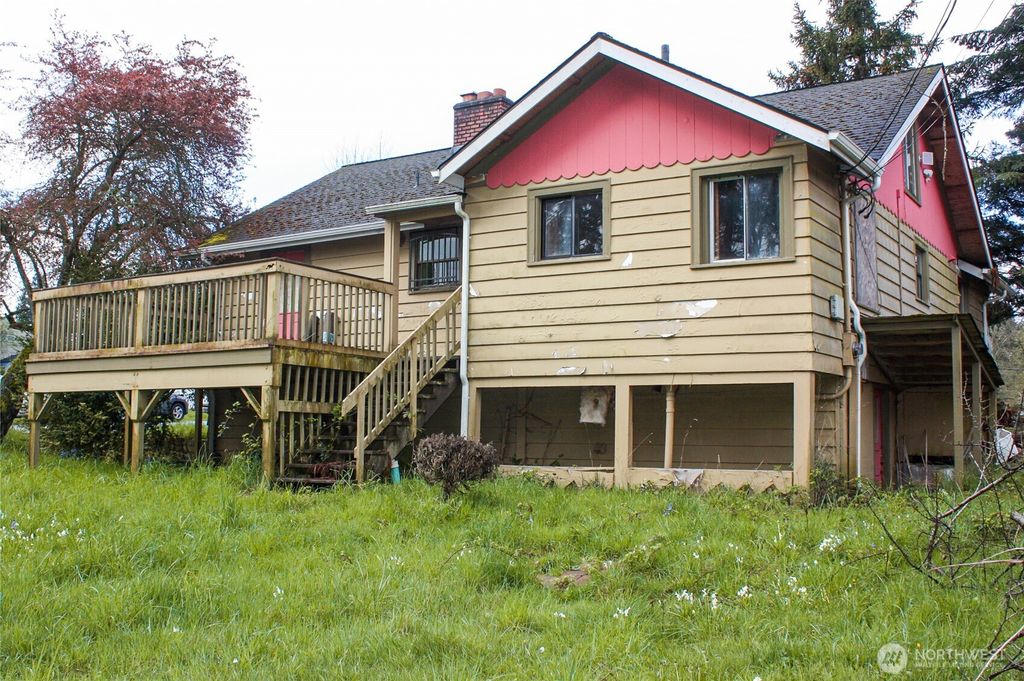 Photo of 4335 Colby Ave, Everett, WA 98203 (MLS # 2513527)