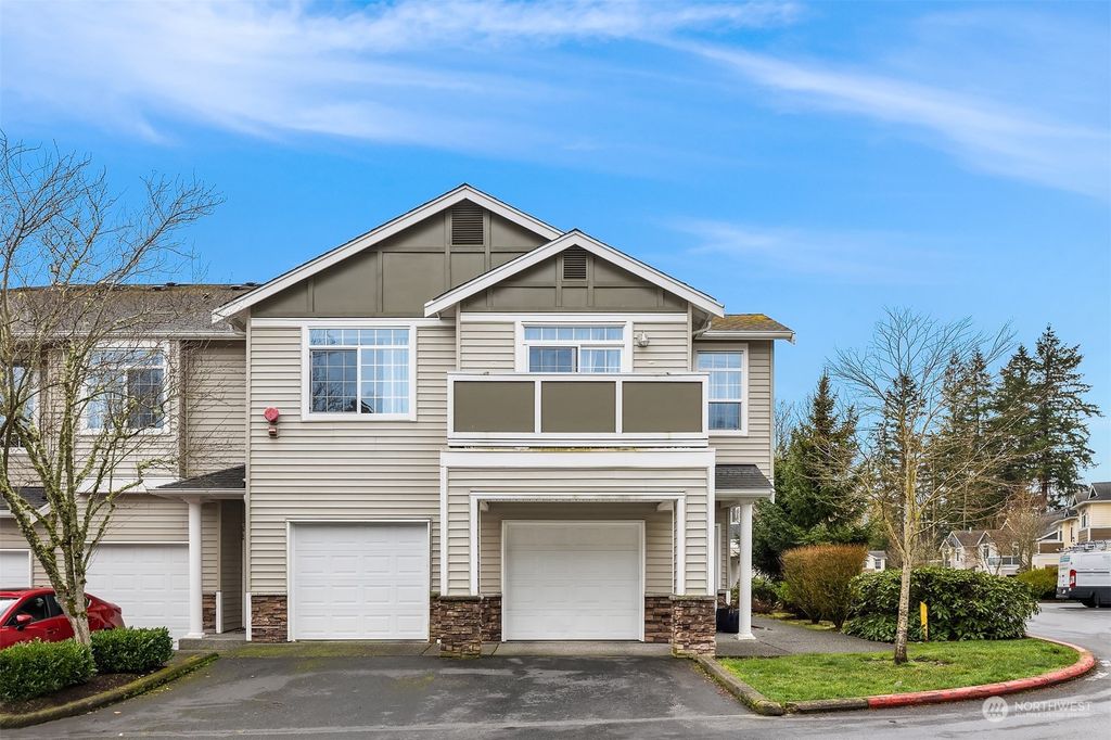 Photo of 1855 Trossachs Boulevard SE #2603, Sammamish, WA 98075 (MLS # 2323312)