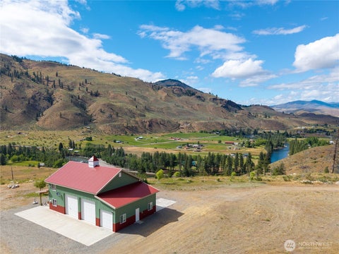 Photo of 89 Vintin Road, Carlton, WA 98814 (MLS # 2576444)