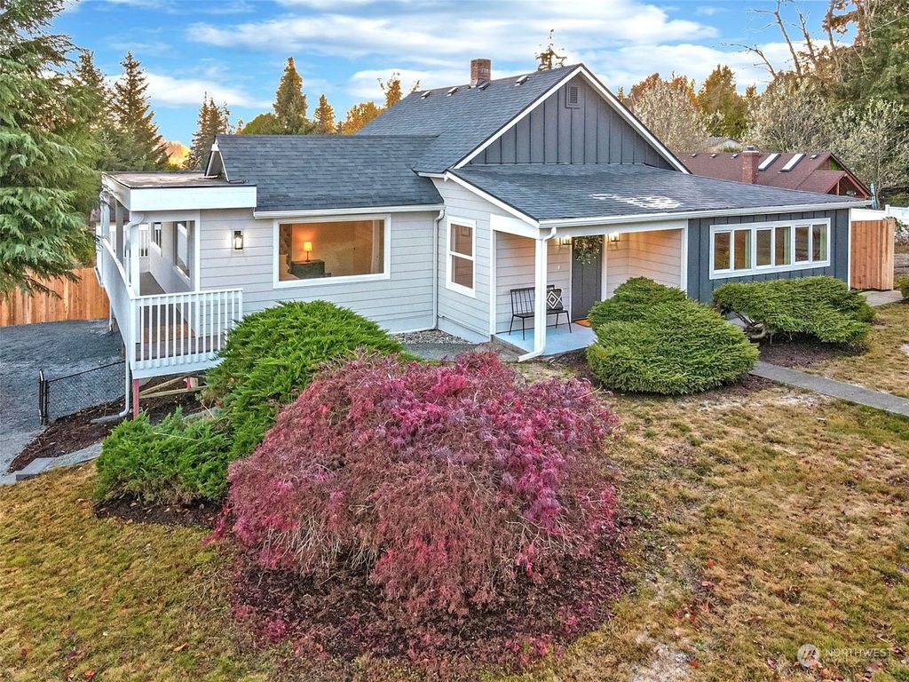 Photo of 11704 20th Street NE, Lake Stevens, WA 98258 (MLS # 2015985)