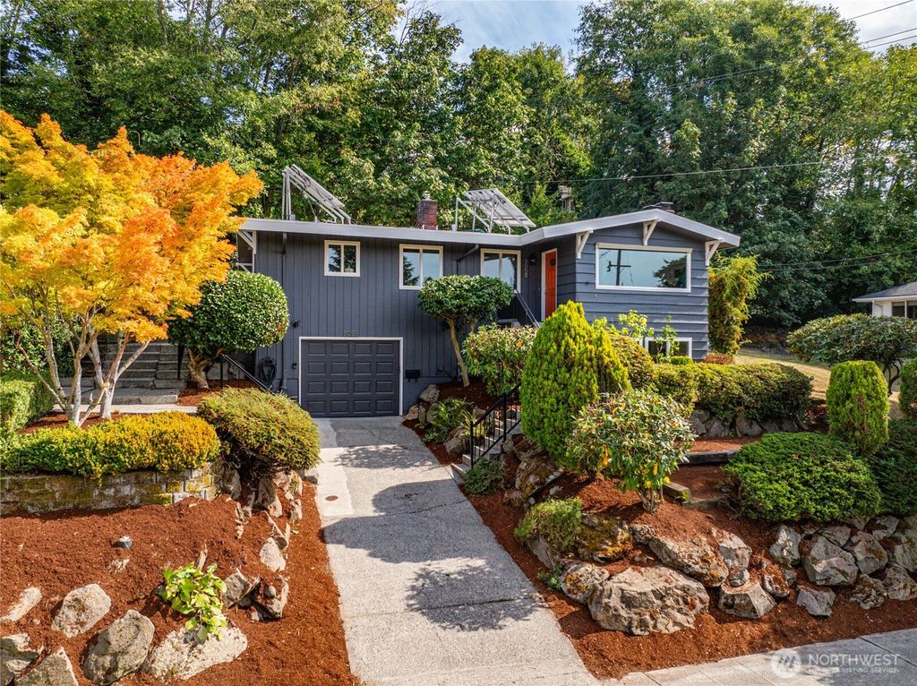Photo of 5058 38th Avenue SW, Seattle, WA 98126 (MLS # 2438386)