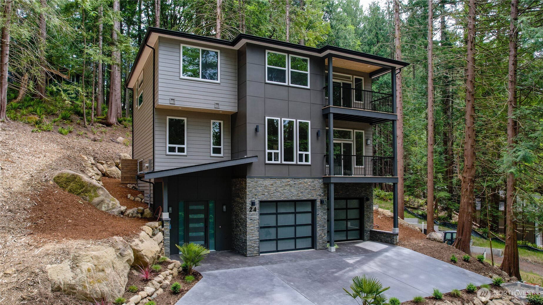 24 Granite Circle