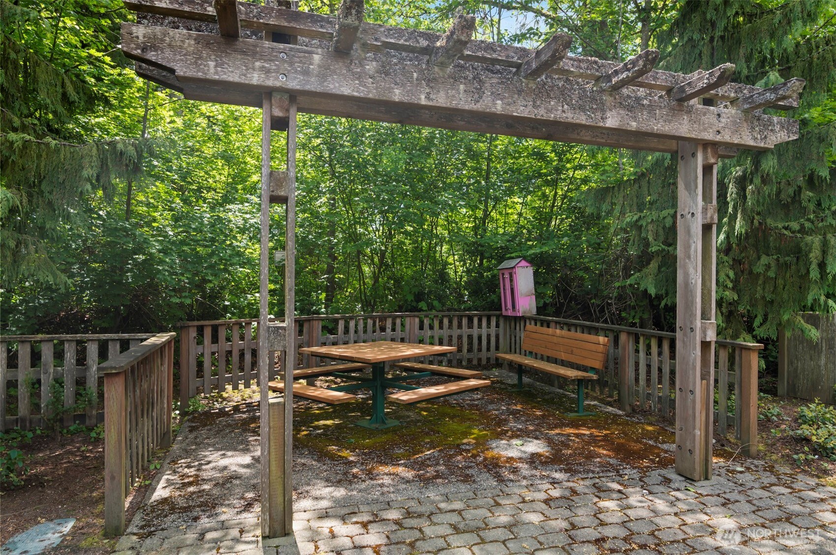 Lynnwood, Washington 98087, United States, 4 Bedrooms Bedrooms, ,3 BathroomsBathrooms,Residential,Active,143394