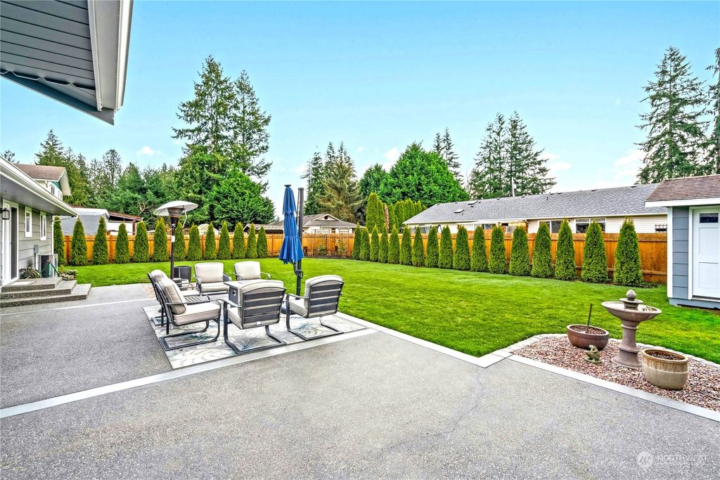 Photo of 4926 89th Place NE, Marysville, WA 98270 (MLS # 2322033)