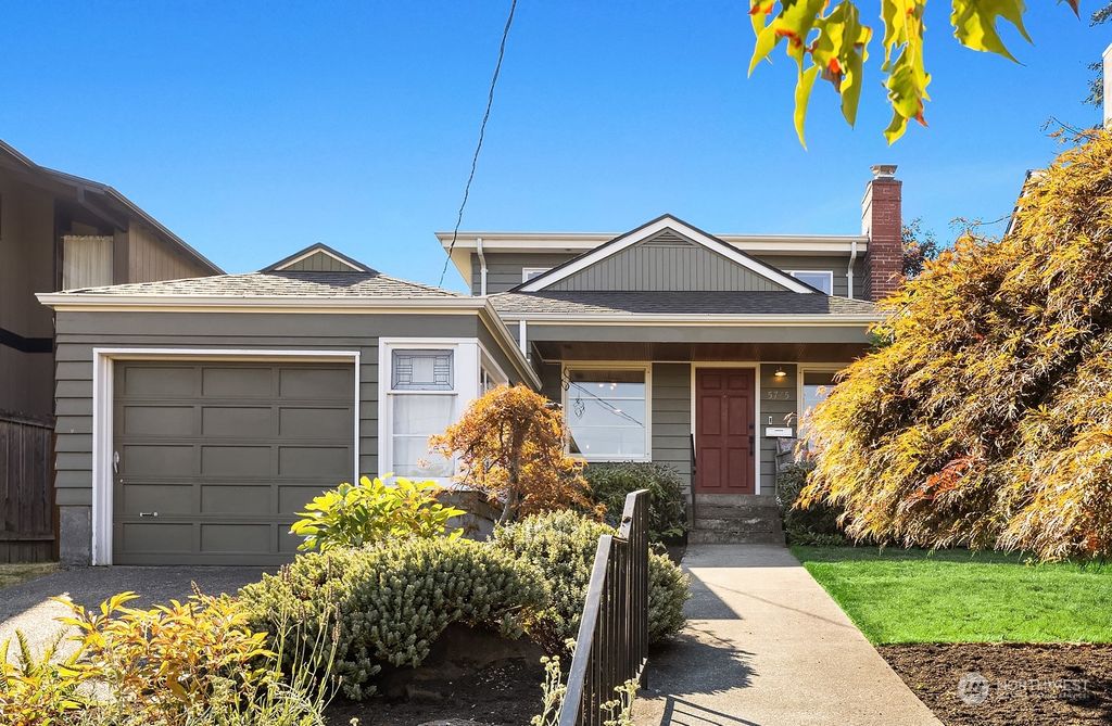 Photo of 5745 NE 61st Street, Seattle, WA 98115 (MLS # 1990956)