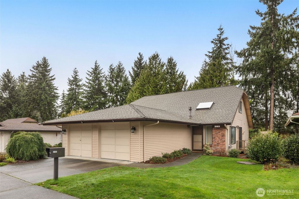 Photo of 24613 13th Avenue S, Des Moines, WA 98198 (MLS # 2434246)