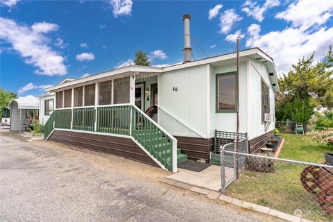 A home in East Wenatchee