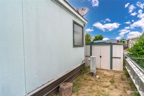 A home in East Wenatchee