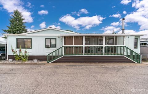 A home in East Wenatchee