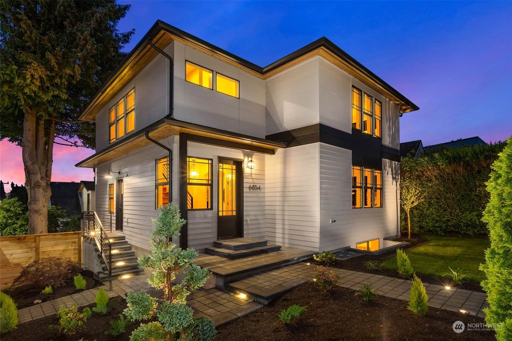 Photo of 6854 36th Avenue NE, Seattle, WA 98115 (MLS # 2135485)