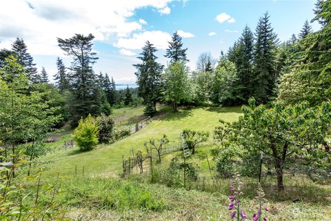 A home in Camano Island