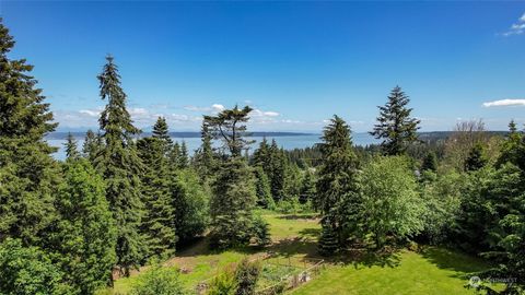 A home in Camano Island