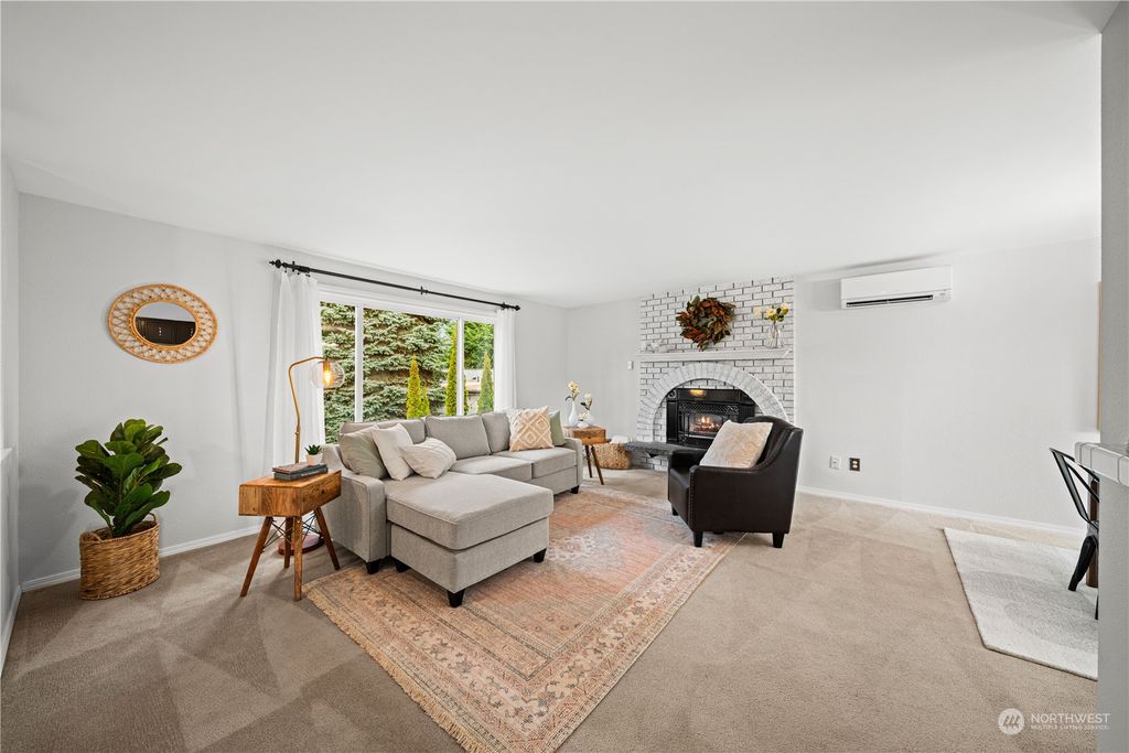 Photo of 16521 26th Avenue SE, Bothell, WA 98012 (MLS # 2181071)