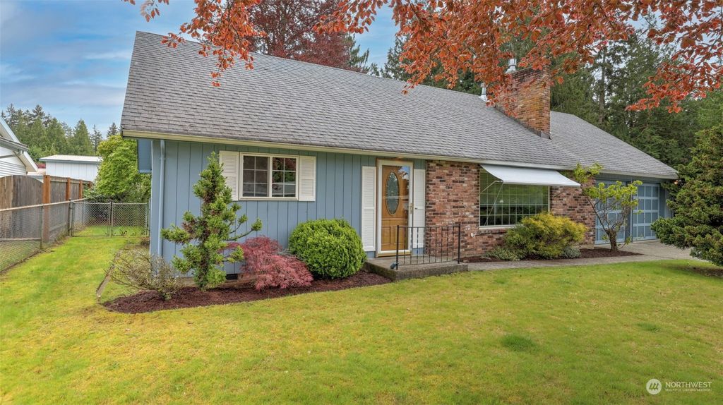 Photo of 14420 143rd Place SE, Renton, WA 98059 (MLS # 2320470)