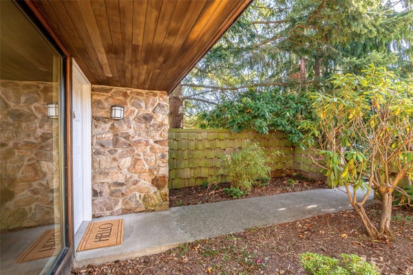 20620 76TH AVE W UNIT K, EDMONDS, WA 98026 - Image 2cd9b420b6ff9a45f59aad41fd0f7ea8/1092674249