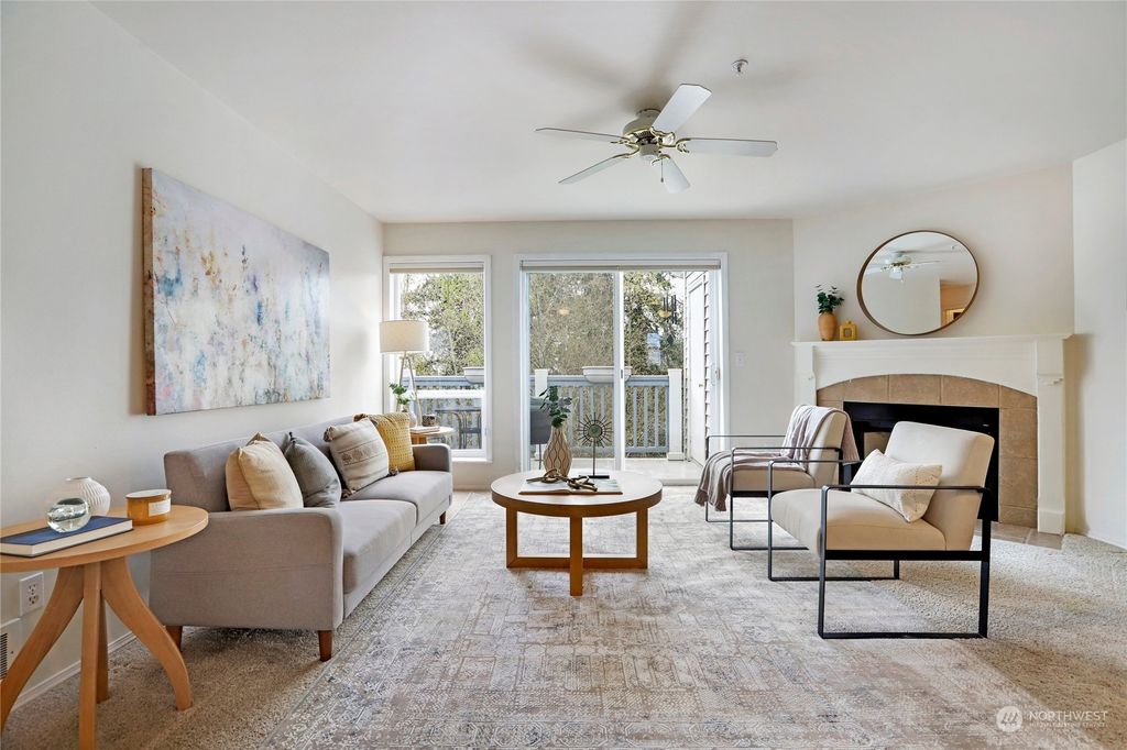 Photo of 2969 142nd Place SE #6, Bellevue, WA 98007 (MLS # 2216310)