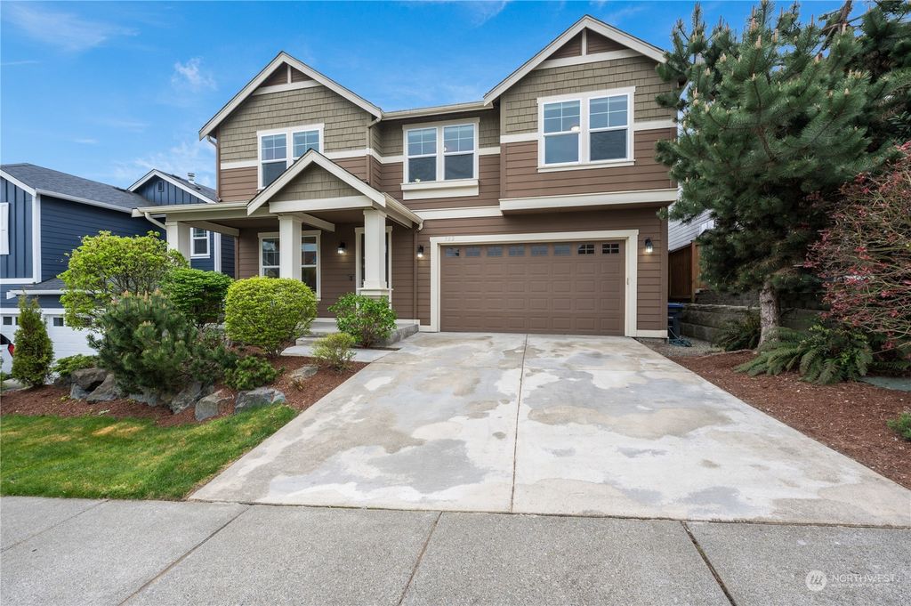 Photo of 702 201st Place SW, Lynnwood, WA 98036 (MLS # 2228415)