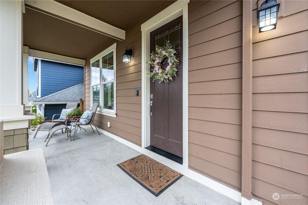 Photo of 702 201st Place SW, Lynnwood, WA 98036 (MLS # 2228415)