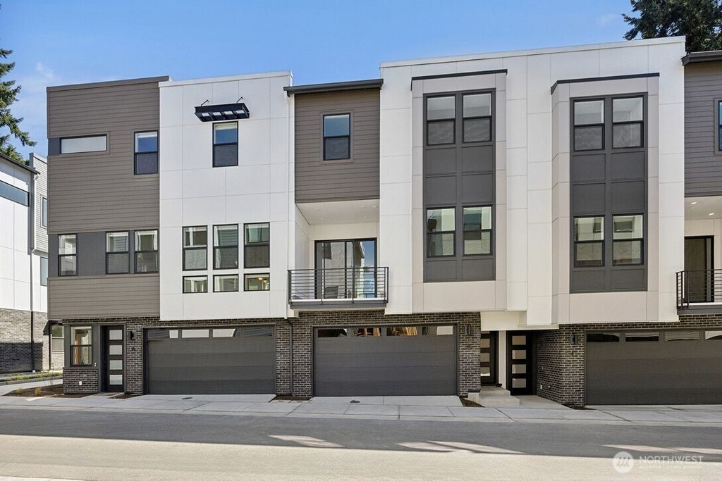 Photo of 18814 99th Court NE #B, Bothell, WA 98011 (MLS # 2410991)