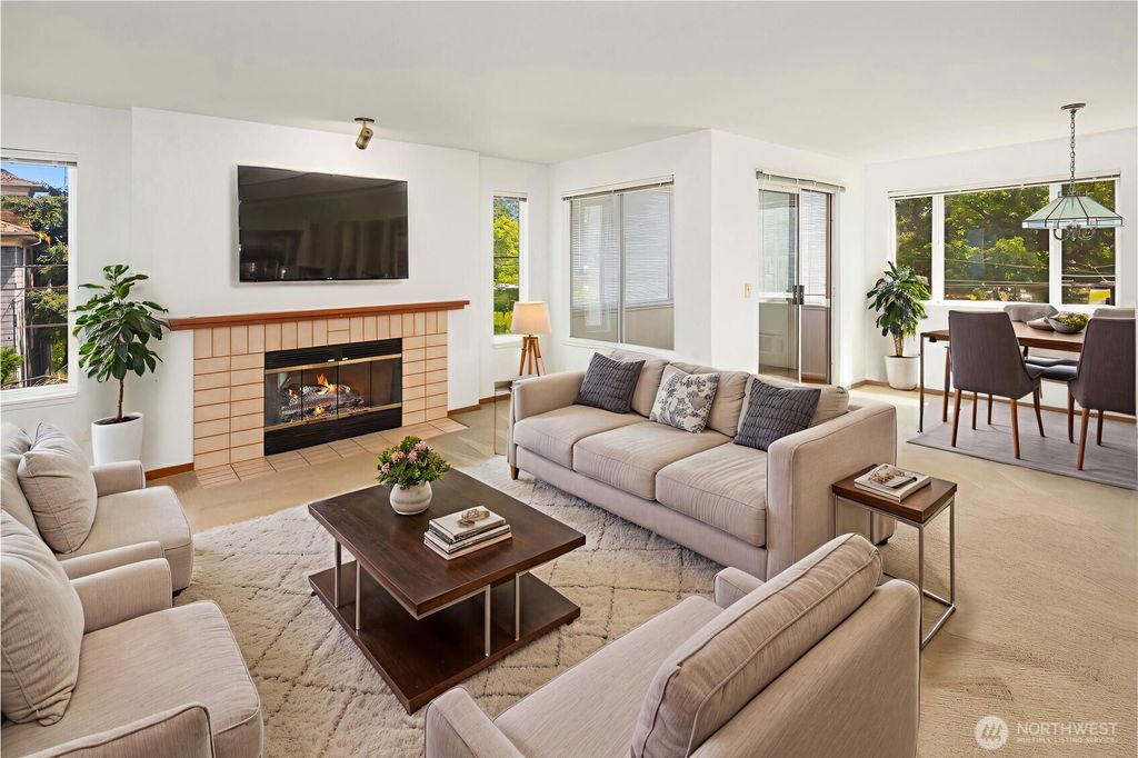 Photo of 1312 S Massachusetts Street #202, Seattle, WA 98144 (MLS # 2392469)