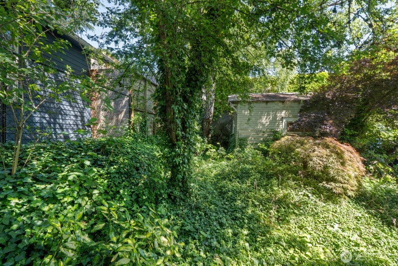 2012 NE 65th Street