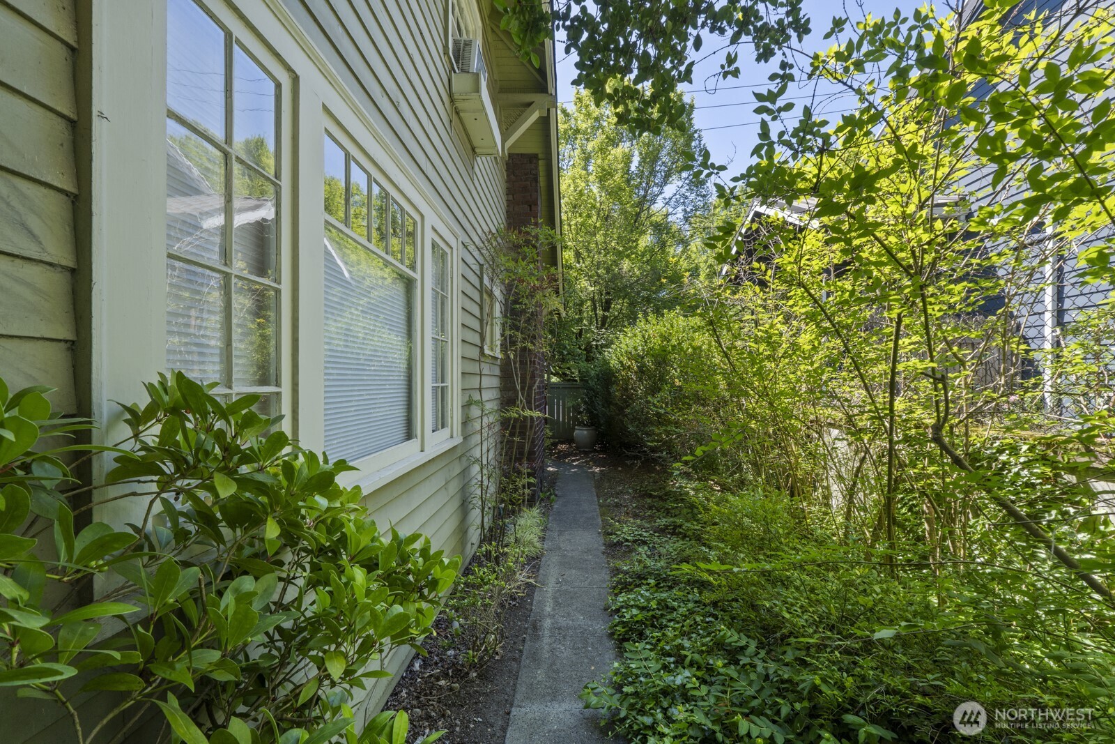 2012 NE 65th Street