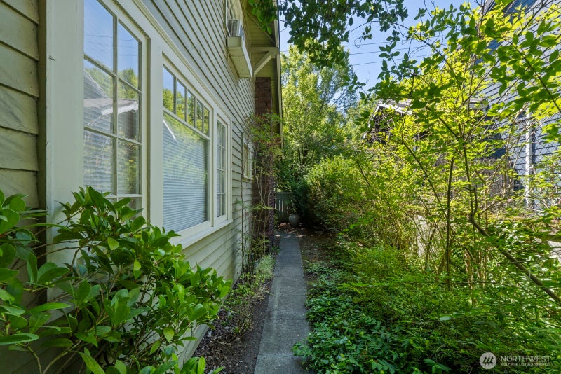 2012 NE 65th Street