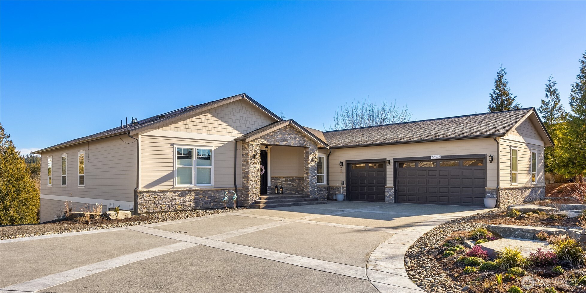 22822 Tranquility Pl NE