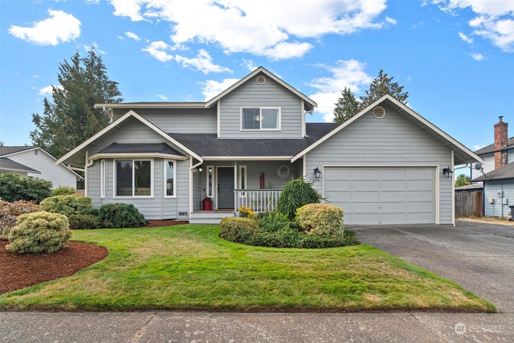 Photo of 7316 73rd St St NE, Marysville, WA 98270 (MLS # 1994388)