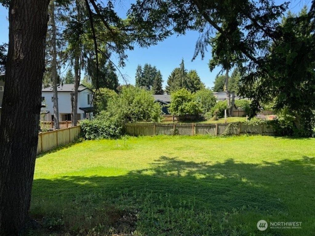 Photo of 13113 NE 134th Place #4, Kirkland, WA 98034 (MLS # 2390942)