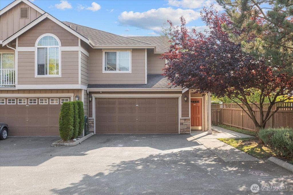 Photo of 5012 146th Place NE #B202, Marysville, WA 98271 (MLS # 2429902)