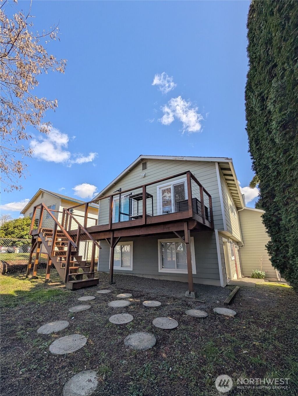 Photo of 10341 Stone Avenue N, Seattle, WA 98133 (MLS # 2501204)