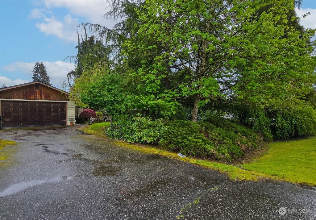 Photo of 12719 42nd Avenue NE, Marysville, WA 98271 (MLS # 2228606)