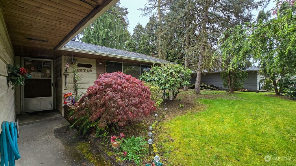 Photo of 12719 42nd Avenue NE, Marysville, WA 98271 (MLS # 2228606)