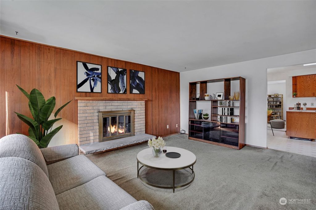 Photo of 29202 37th Place S, Auburn, WA 98001 (MLS # 2182323)