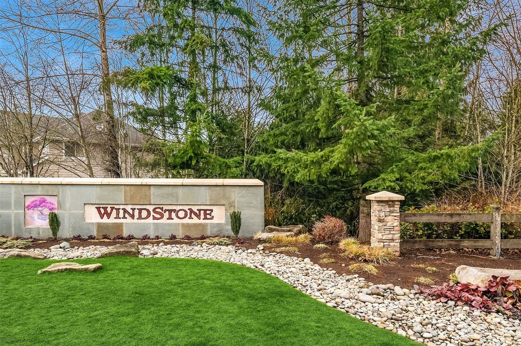 Photo of 5214 NE 16th Street, Renton, WA 98059 (MLS # 2034673)