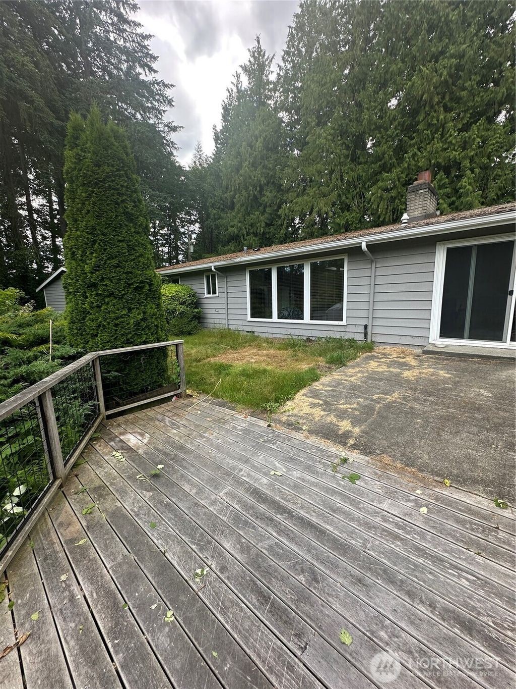 Photo of 3320 NE 200th Court, Lake Forest Park, WA 98155 (MLS # 2410410)