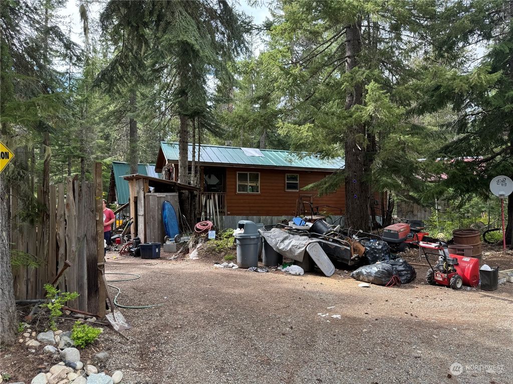 listing image 9369051045237986180