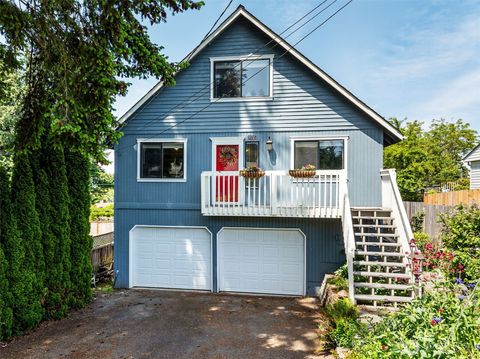 8715 31st Street W University Place WA 98466