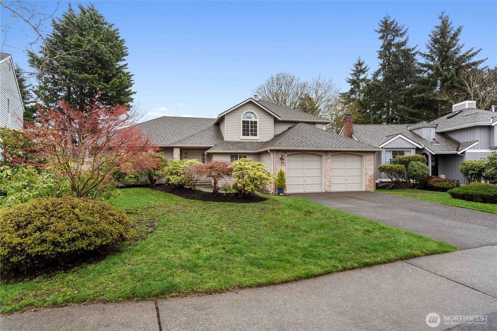 Photo of 1103 SW 334th Place, Federal Way, WA 98023 (MLS # 2503442)