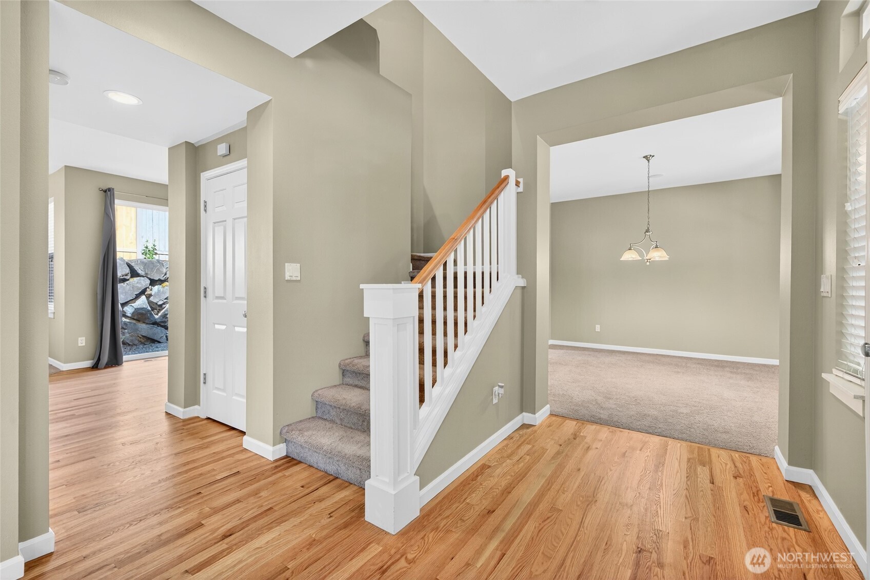 6921 Elderberry Avenue SE
