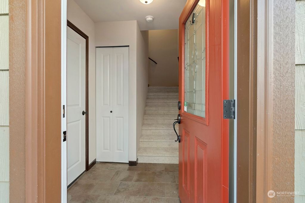 Photo of 3306 132nd Place SW, Lynnwood, WA 98087 (MLS # 2046373)