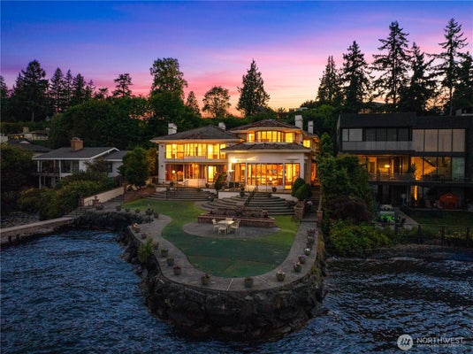 6669 NE WINDERMERE RD, SEATTLE, WA 98115 - Image 2d0a97b5e08aecb0ffd00735f9a36d90/2695970254
