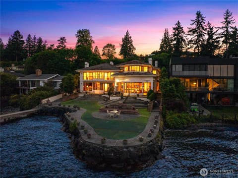 Photo of 6669 N NE Windermere Road, Seattle, WA 98115 (MLS # 2560073)