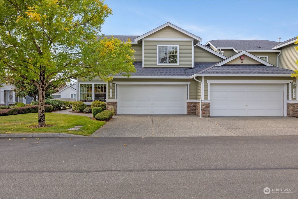 Photo of 2514 85th Drive NE #M-1, Lake Stevens, WA 98258 (MLS # 2165143)