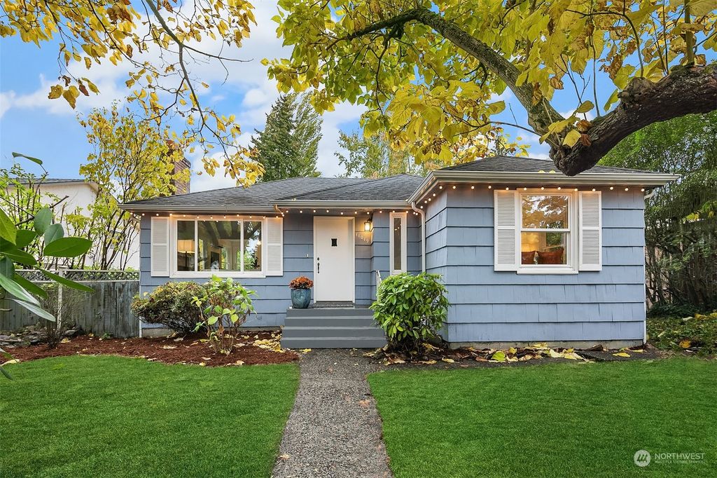 Photo of 11019 35th Avenue NE, Seattle, WA 98125 (MLS # 2013135)