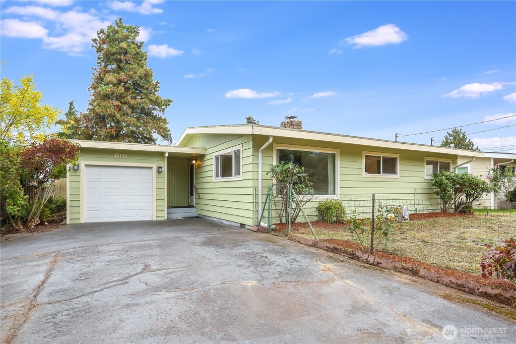 Photo of 7320 33rd Avenue S, Seattle, WA 98118 (MLS # 2590336)