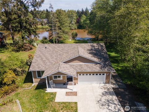 464 Dolphin Avenue NE Ocean Shores WA 98569