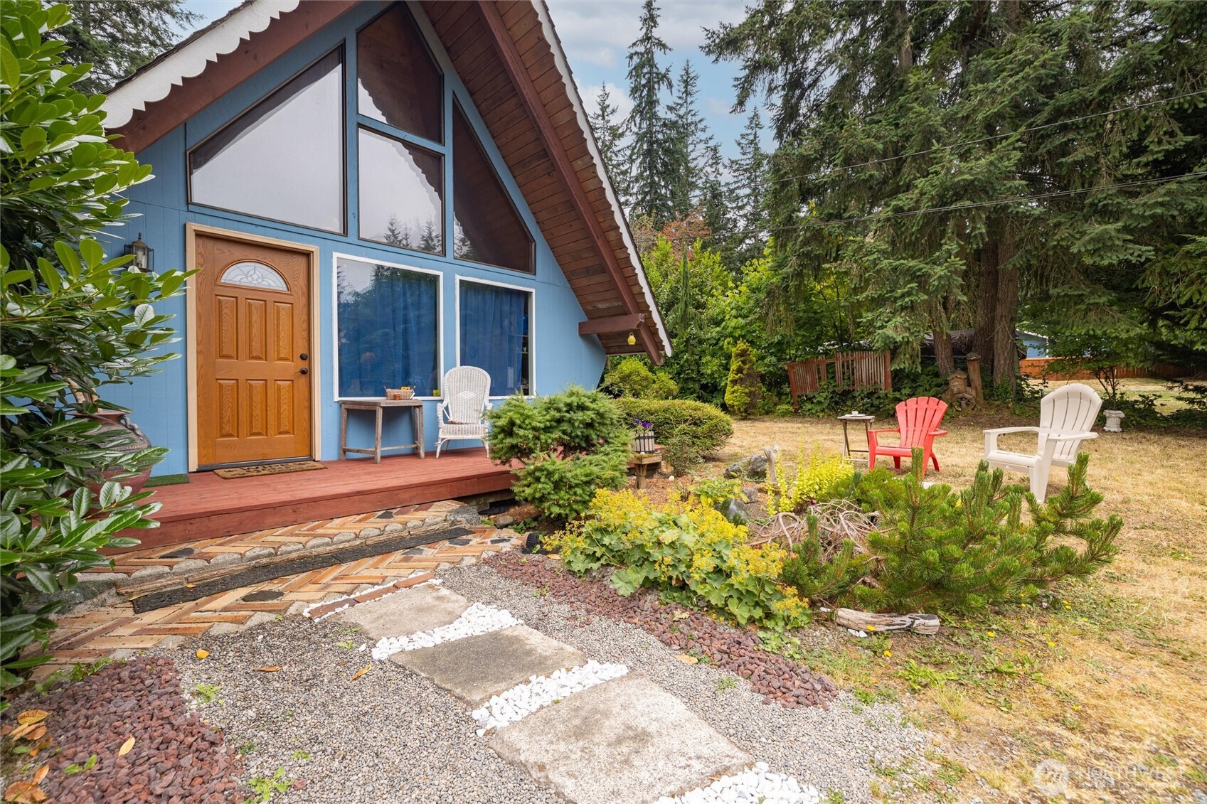 1709 Hemlock Drive