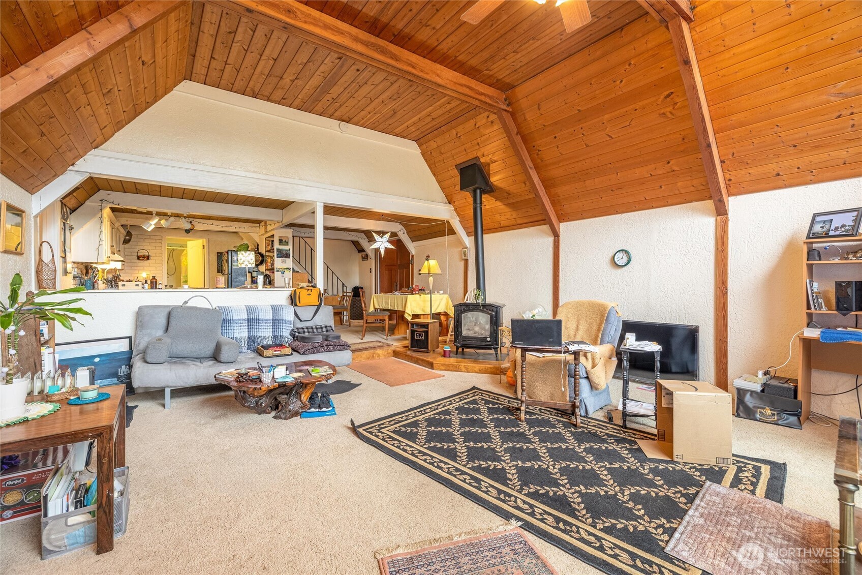 1709 Hemlock Drive